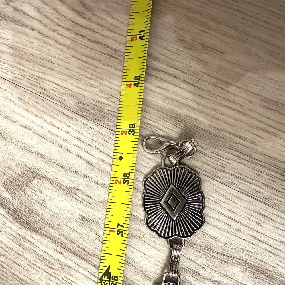 Silver Concho Belt Weatern Cowboy Belt - Picture 5 of 5